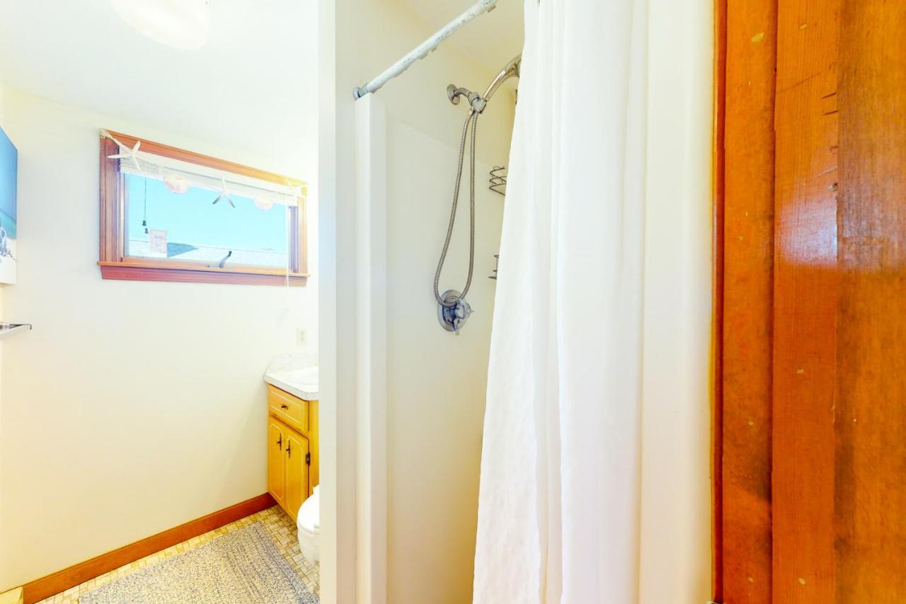 Swift Beach House Уеърхам Екстериор снимка
